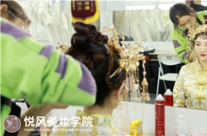 想在合肥学化妆、合肥的化妆学校应该怎么选择