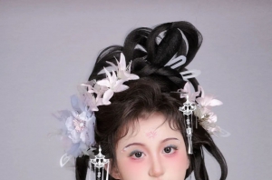 悦风美妆学院·亚洲美妆大赛荣耀绽放