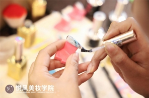 悦风美妆学院教学靠谱、上手快？亲身体验分享